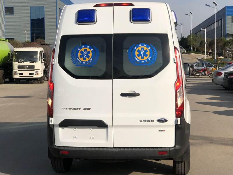 福特V362汽油版轉(zhuǎn)運型救護車