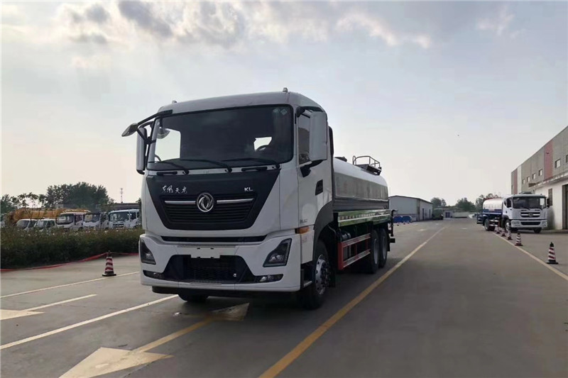 東風(fēng)天龍后八輪20噸噴霧車，國六綠化噴灑車